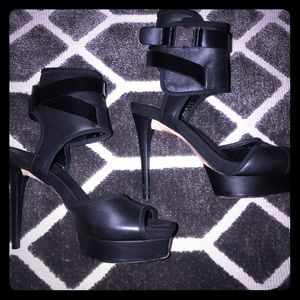 Black Leather Gucci Heels